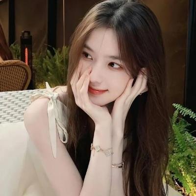 傅少,您夫人马甲藏不住了